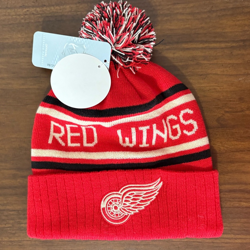 Detroit Red Wings NHL Beanie